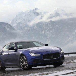 maserati Ghibli Q on snow