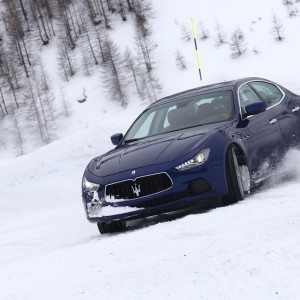 maserati Ghibli Q on snow