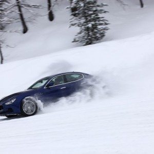 maserati Ghibli Q on snow