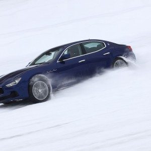 maserati Ghibli Q on snow