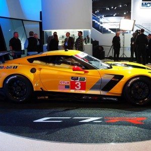 naias chevrolet corvette c r race car images