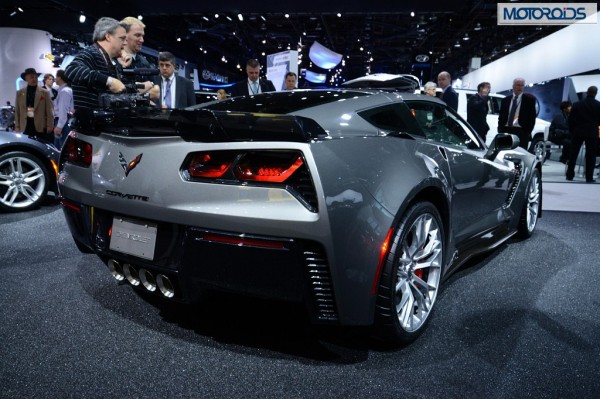 naias-live-chevrolet-corvette-z06-images-2