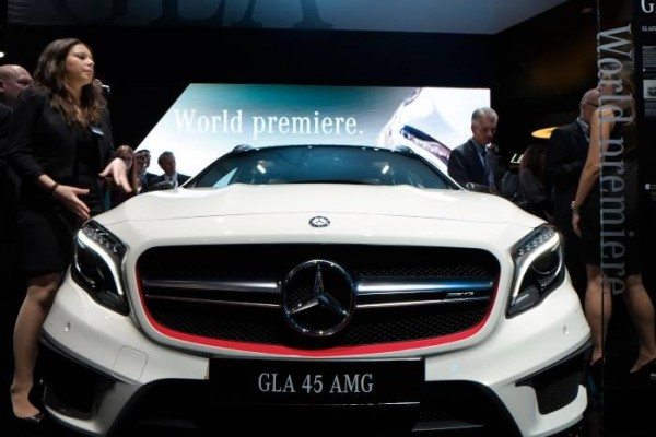 naias-live-mercedes-benz-gla-45-amg