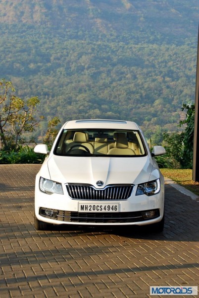 new 2014 Skoda Superb facelift Interior (22)