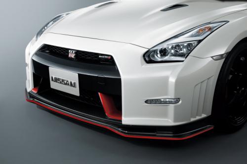 nissan gt r nismo pics