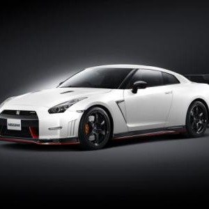 nissan gt r nismo pics