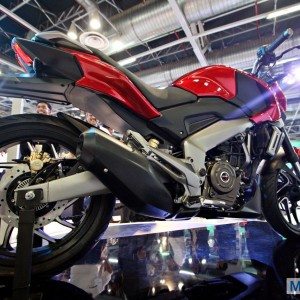 Bajaj Pulsar CS