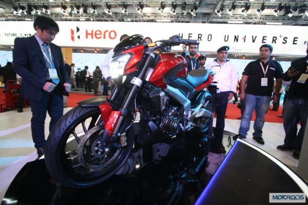 Bajaj Pulsar CS400 Auto Expo 2014 (1)