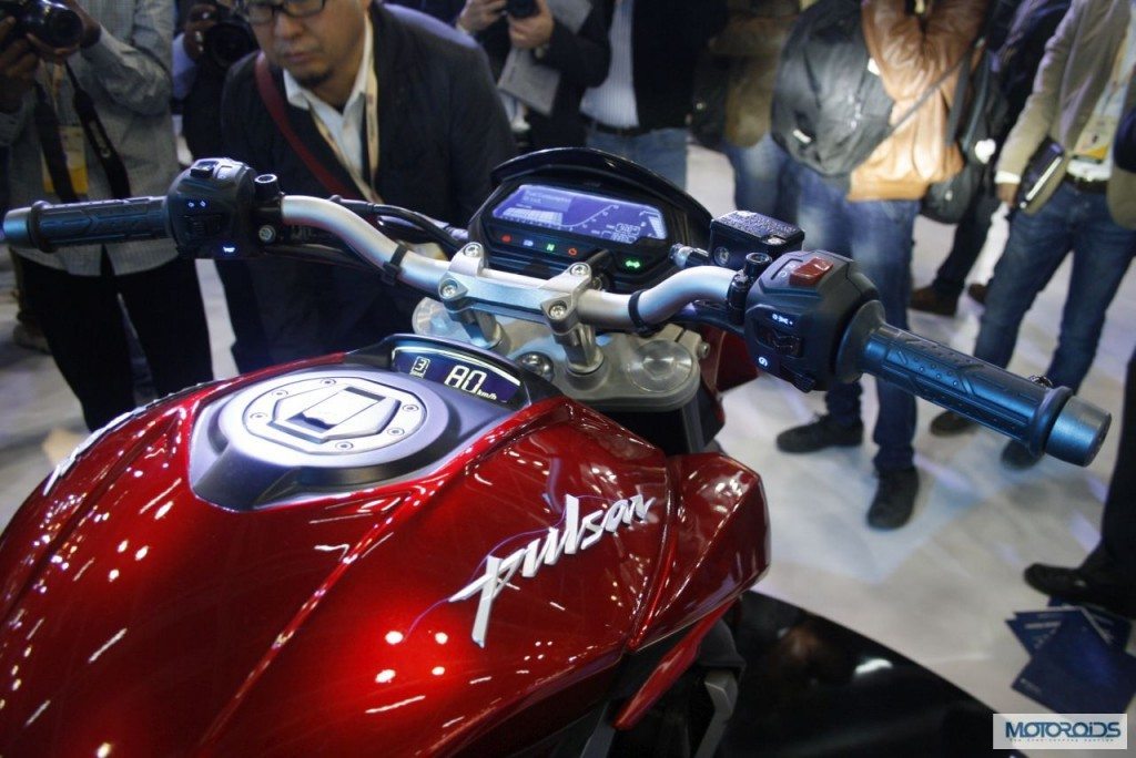 Bajaj Pulsar CS400 Auto Expo 2014 (21)