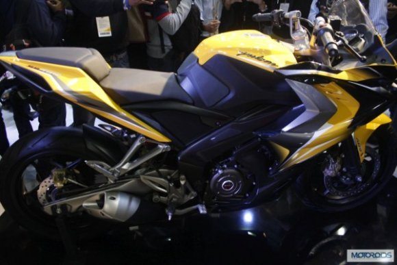 Bajaj-Pulsar-SS200-images-launch-3