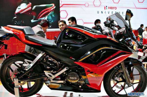 Hero HX250R auto Expo 2014 (4)