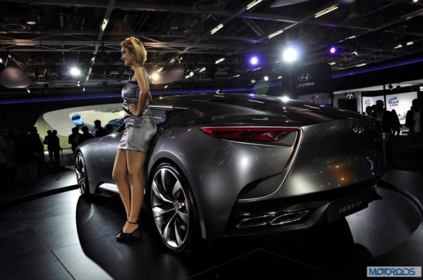 Hyundai HND-9 Venace Concept Auto Expo 2014 (3)