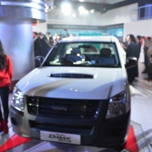 Isuzu Motors MU T Suv Auto expo