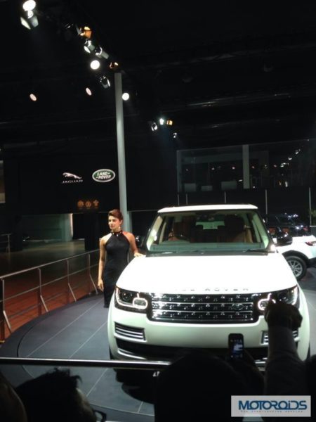 Land-Rover-LWB-Auto-Expo-2014-2