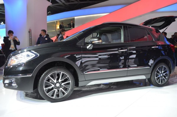 Maruti Suzuki SX4 S-Cross auto expo 2014 (19)