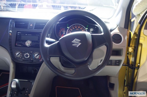 Maruti Suzuki celerio interior Auto expo 2014 (21)