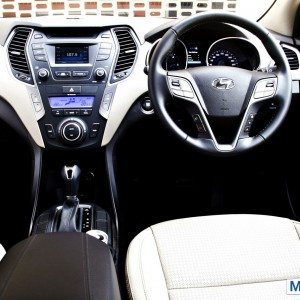 New Hyundai Santa Fe interior