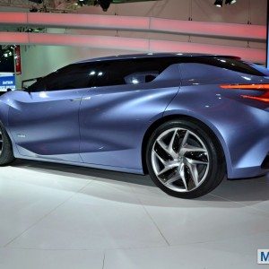 Nissan Friend Me Concept Auto Expo