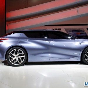 Nissan Friend Me Concept Auto Expo