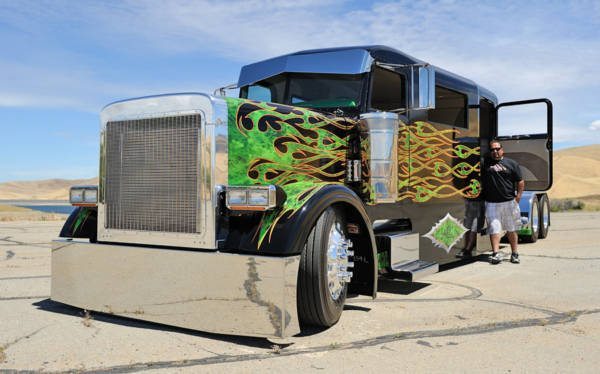 Peterbilt Truck Limo