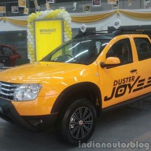 Renault Duster Joy Yellow Edition images