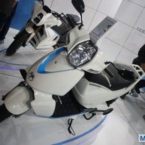 Terra Motors A i scooter Auto Expo