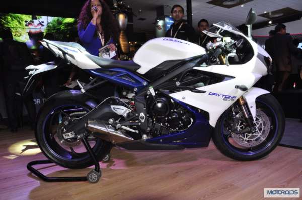 Triumph Motorcycles daytona 675 at Auto Expo 2014 (14)