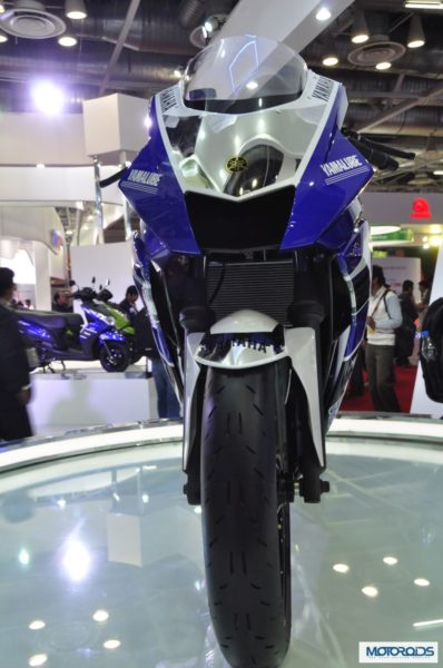 Yamaha-R25-images-auto-expo-2014- (2)