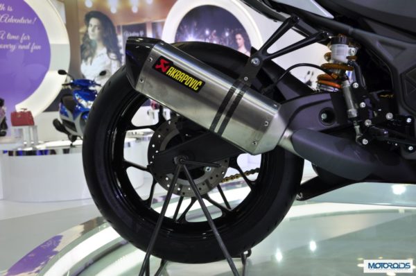 Yamaha-R25-images-auto-expo-2014- (3)