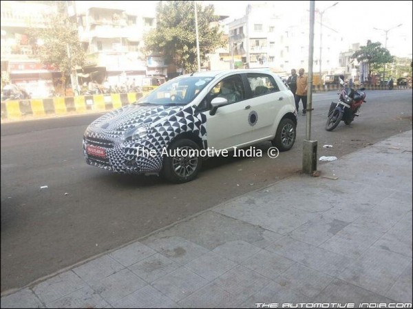 fiat-punto-facelift-interiors (1)