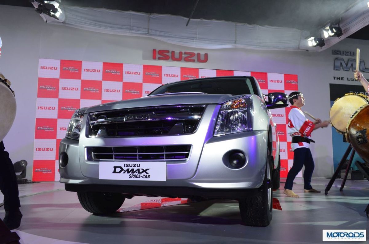 isuzu d max auto expo