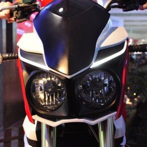 mahindra mojo race version new images expo