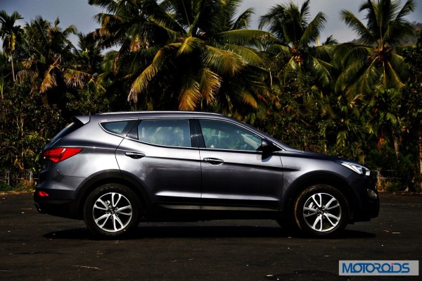 new Hyundai santa Fe exterior (9)