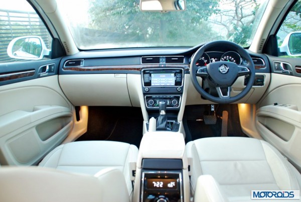 new-skoda-superb-interior-1