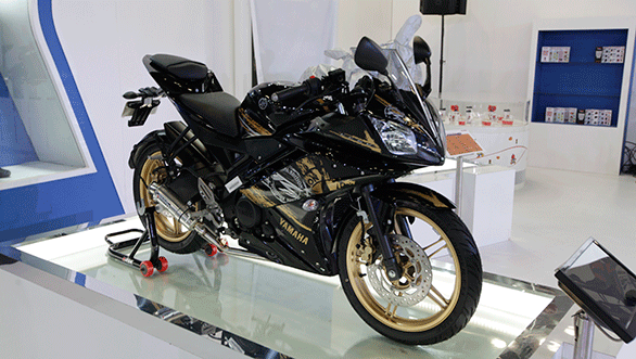 yamaha yzf r images launch