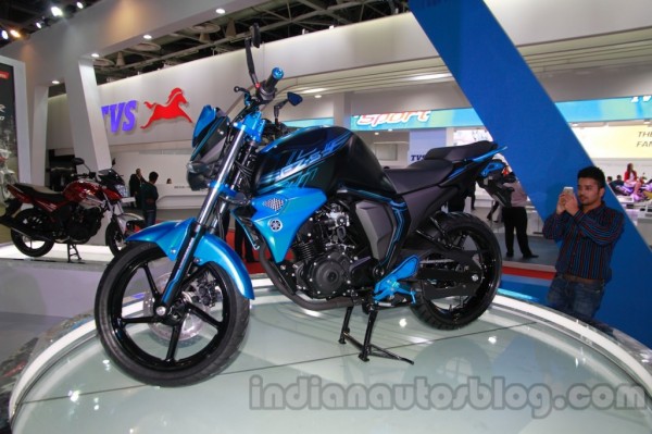 2014-yamaha-fz-s-facelift-images-2