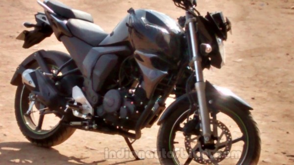 2014-yamaha-fz-s-facelift-images-3