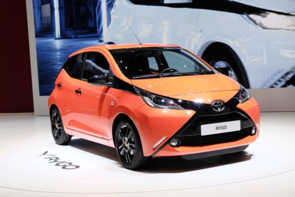 2015-toyota-aygo-geneva-motor-show-2014-images-1