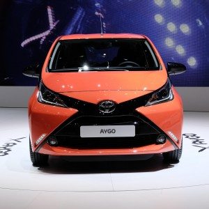 toyota aygo geneva motor show  images