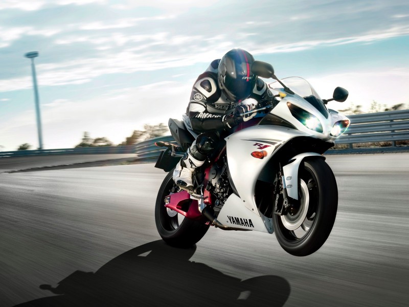 Yamaha YZF-R1 Recalled in India; Details here