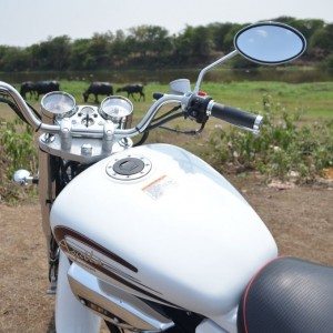 Hyosung Aquila  Reivew Images