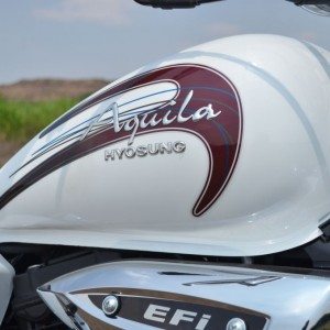 Hyosung Aquila  Reivew Images