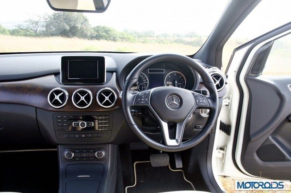 Mercedes-B-Class-B180-CDI-Interior-18