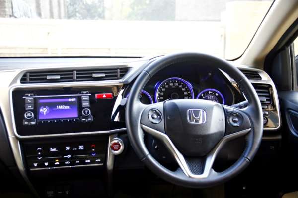 New 2014 Honda City India review (41)