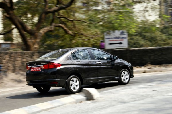 New 2014 Honda City exterior (15)