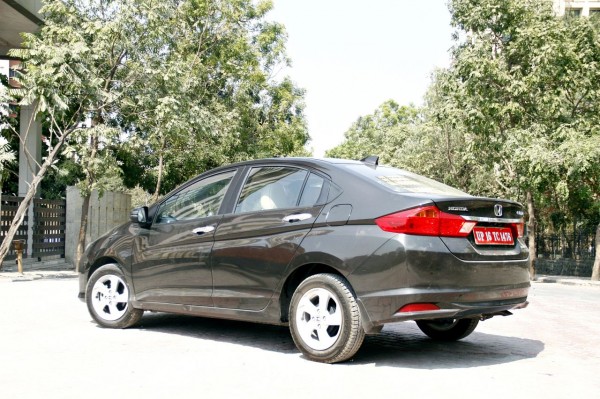 New 2014 Honda City exterior (32)