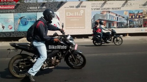 bajaj-pulsar-150ns-images-5