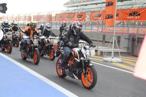 ktm-390-duke-track-day-bic-3