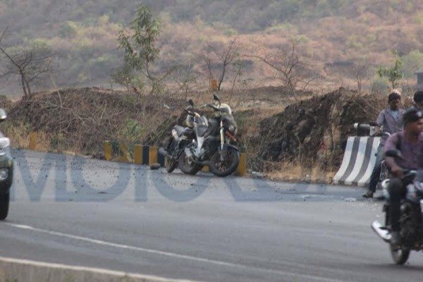 new-mahindra-mojo-launch-images-1