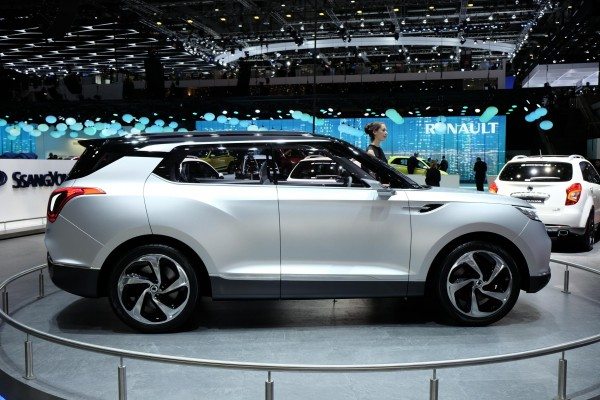 ssangyong-xlv-geneva-motor-show-images-3